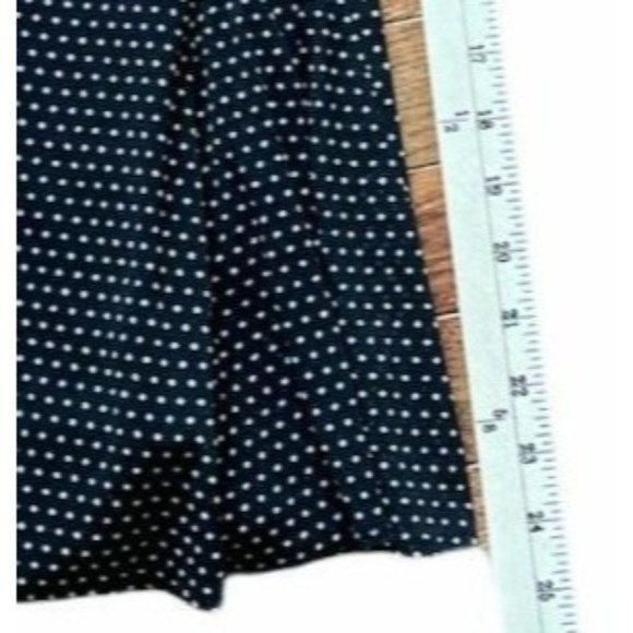 BCBGMaxazria Polka Dot Flowy Mini Skirt Black White Dots Womens Size L - Picture 3 of 7